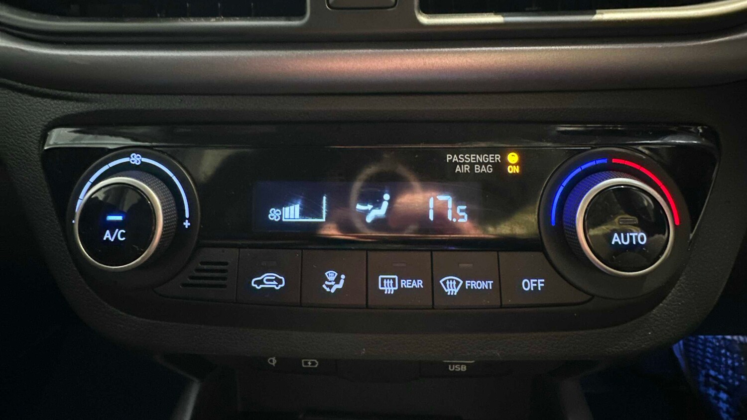 Used Hyundai i10 2025 for sale - 77859234: Photo 15