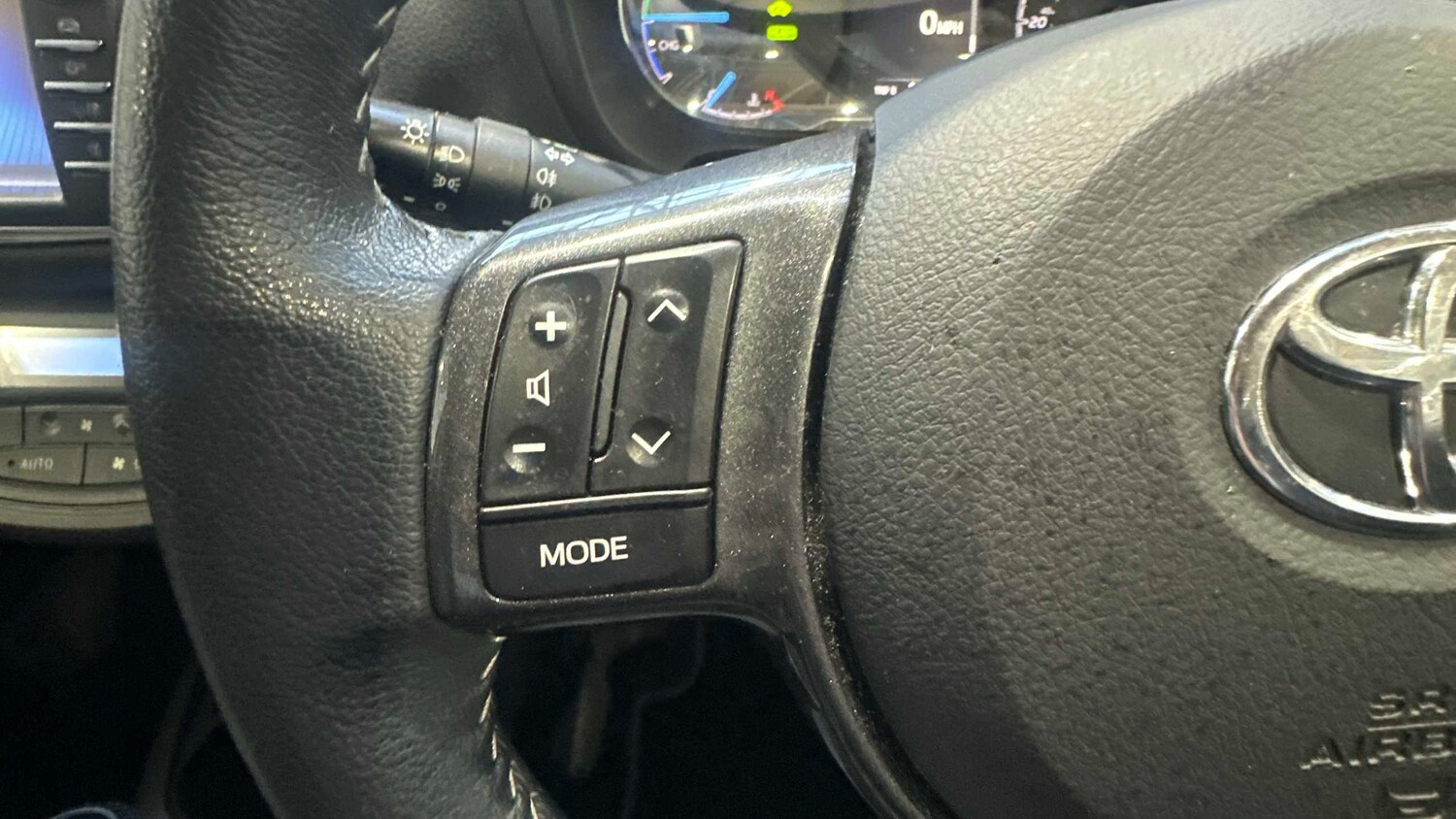 Used Toyota Yaris for sale - 77862009: Photo 15