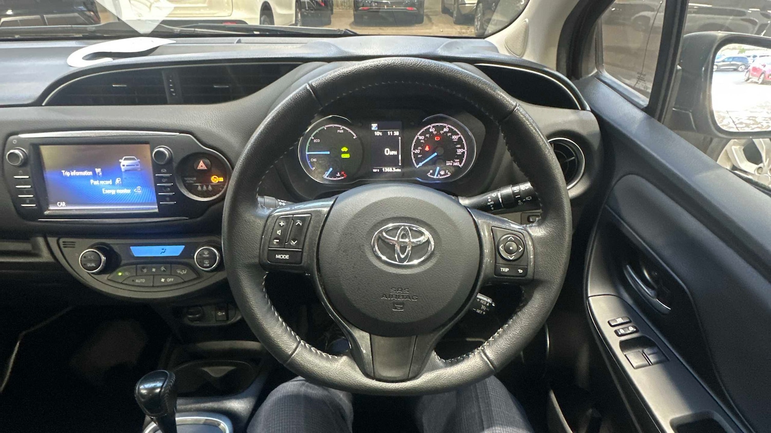 Used Toyota Yaris for sale - 77862009: Photo 8