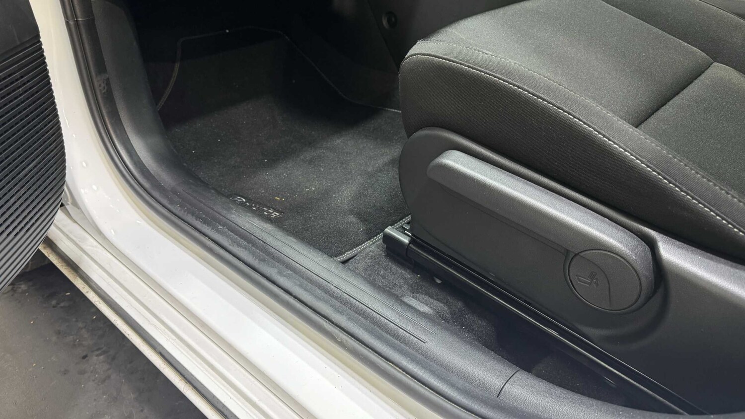 Used Hyundai KONA for sale - 77861240: Photo 33