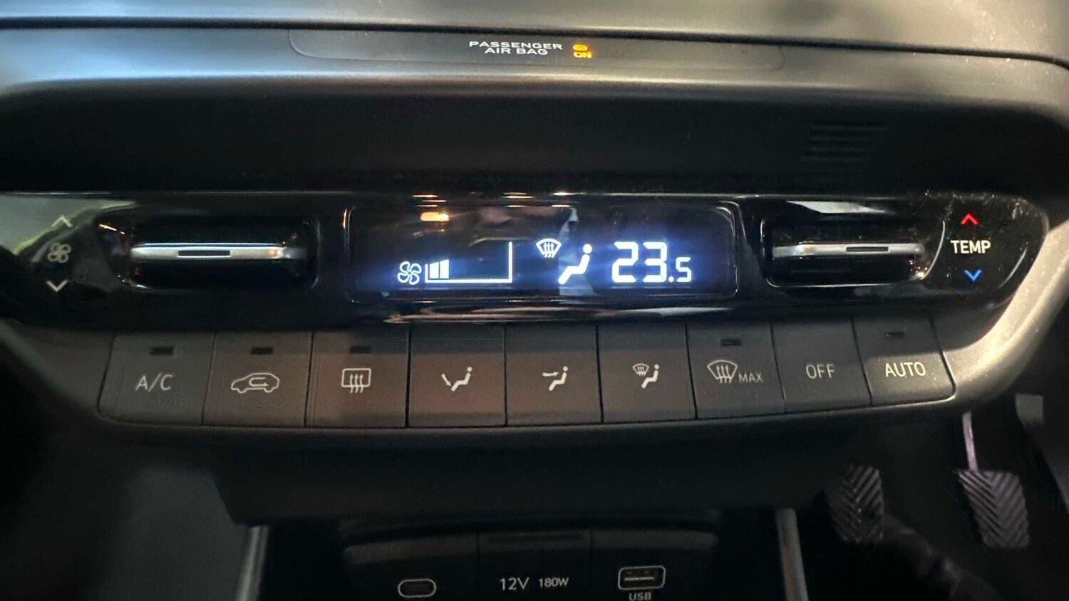 Used Hyundai i20 for sale - 77860231: Photo 13