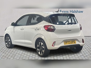 Used Hyundai i10 2023 for sale - 78786834: Photo