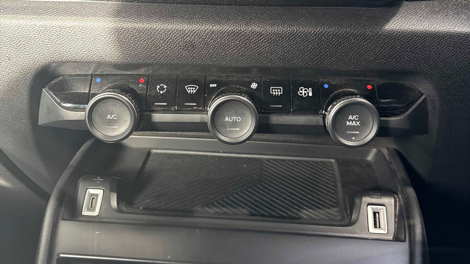 Used Citroen C4 2022 for sale - 77857434: Photo 11