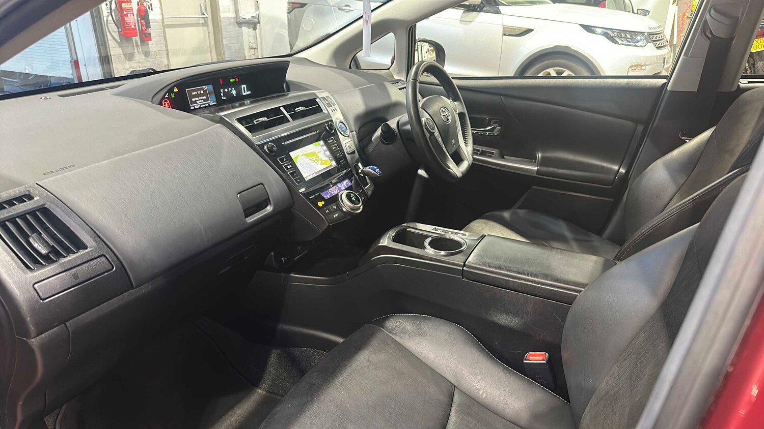 Used Toyota Prius+ 2020 for sale - 77861914: Photo 13