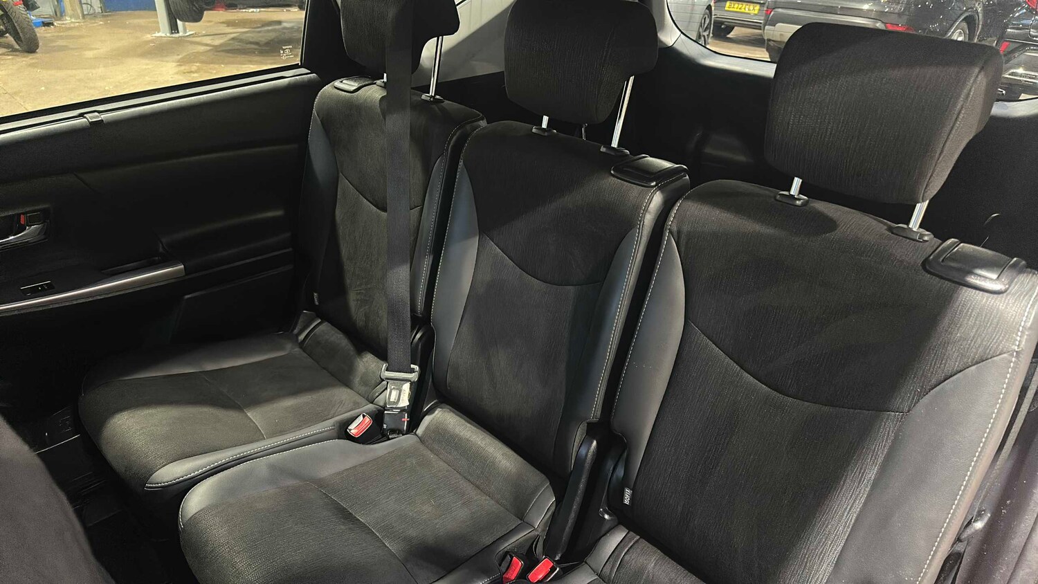 Used Toyota Prius+ 2020 for sale - 77861914: Photo 14