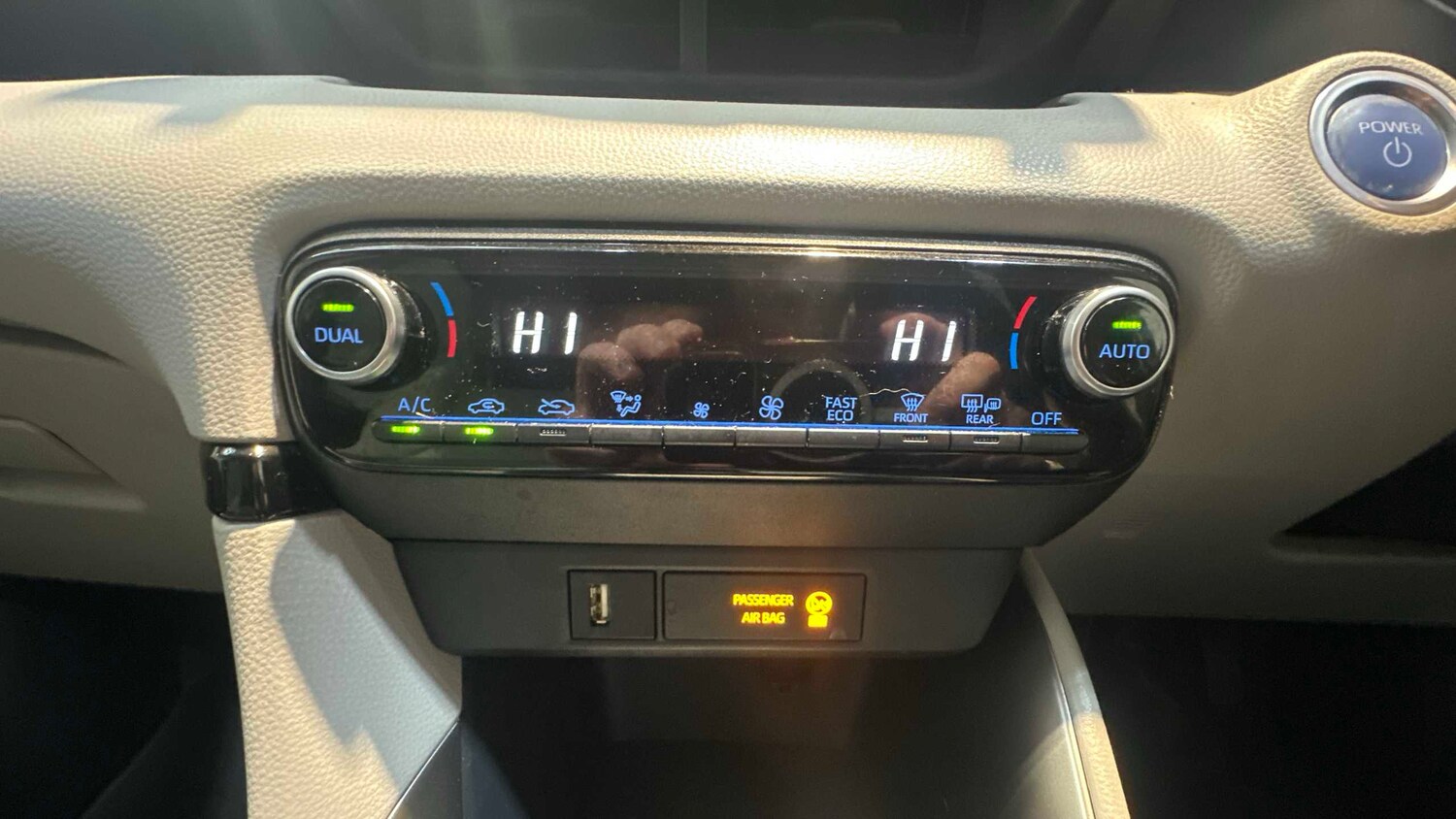 Used Toyota Yaris 2021 for sale - 77858945: Photo 13