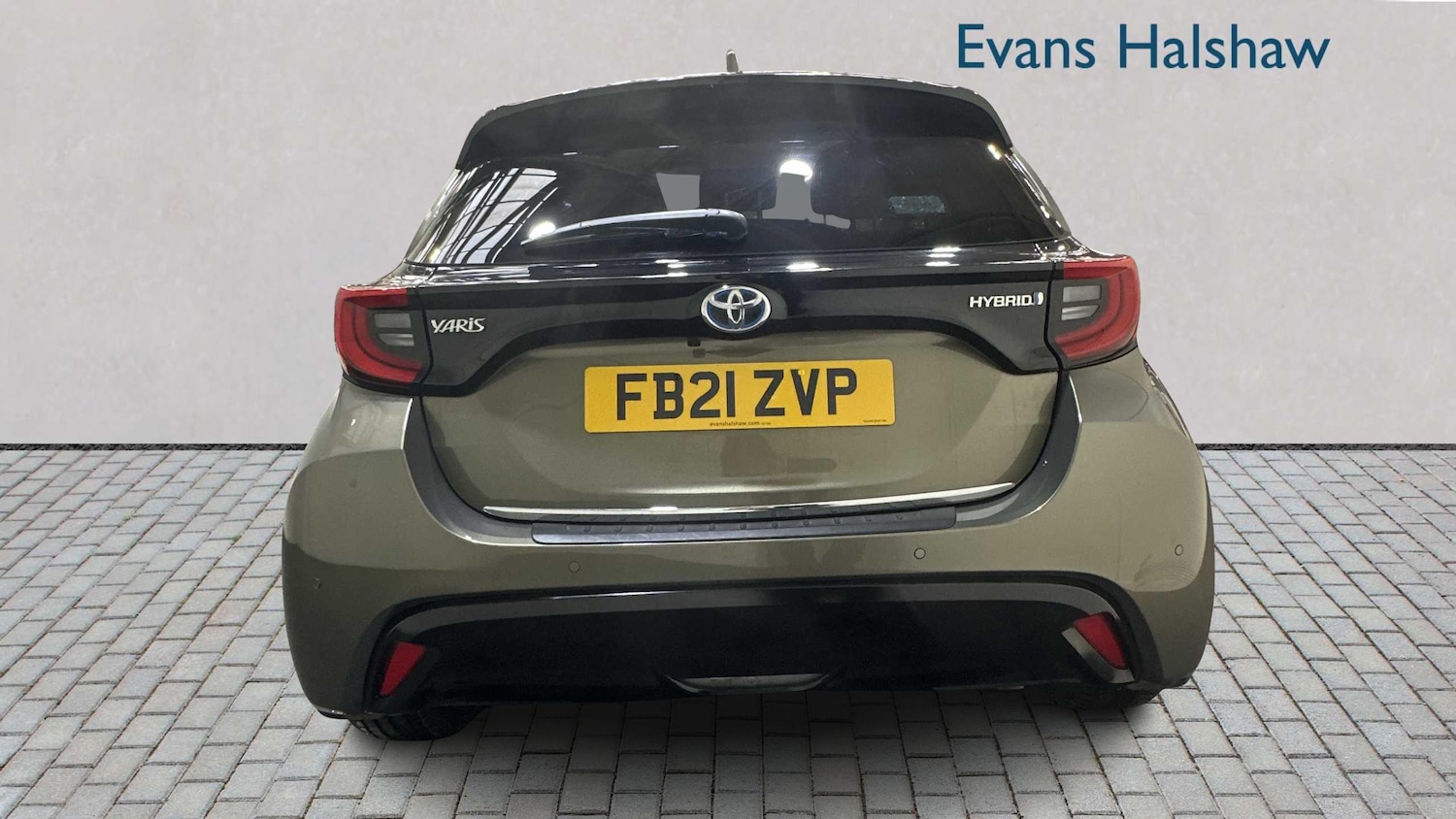Used Toyota Yaris 2021 for sale - 77858945: Photo 5