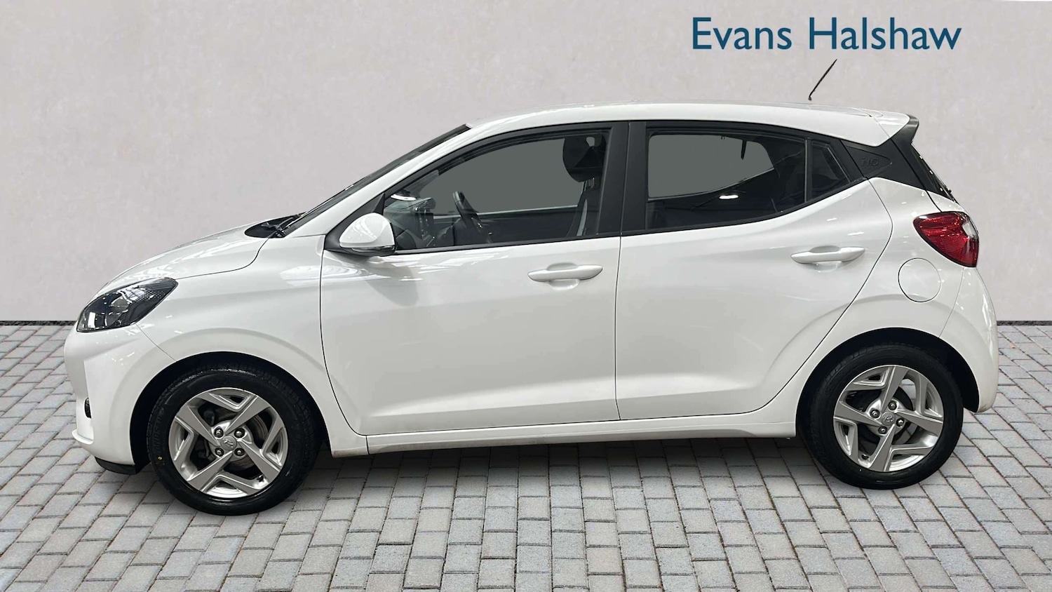 Used Hyundai i10 2022 for sale - 78129546: Photo 3