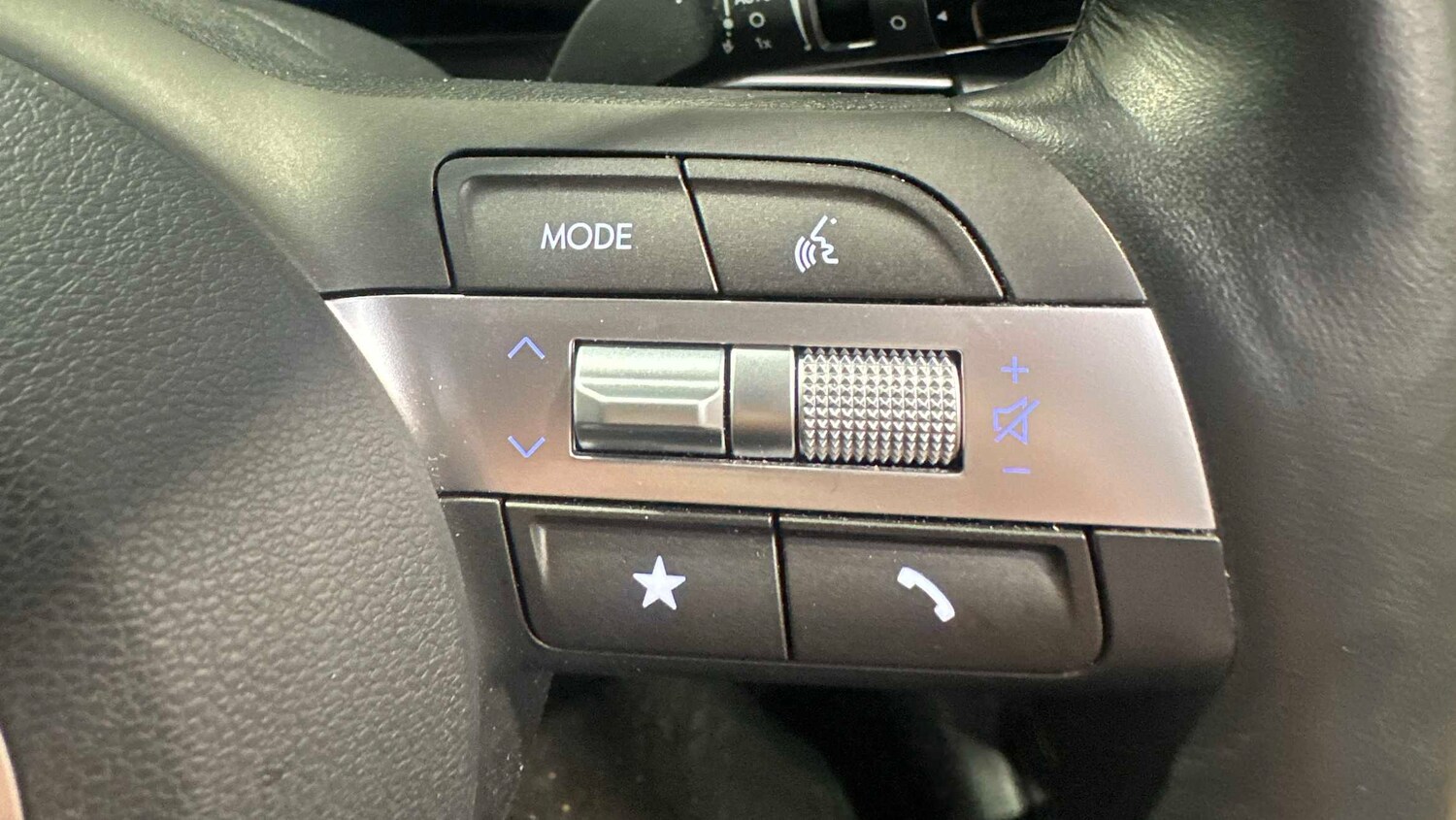 Used Hyundai KONA for sale - 77860319: Photo 16