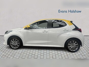 Used Mazda Mazda2 HYBRID 2022 for sale - 78787346: Photo