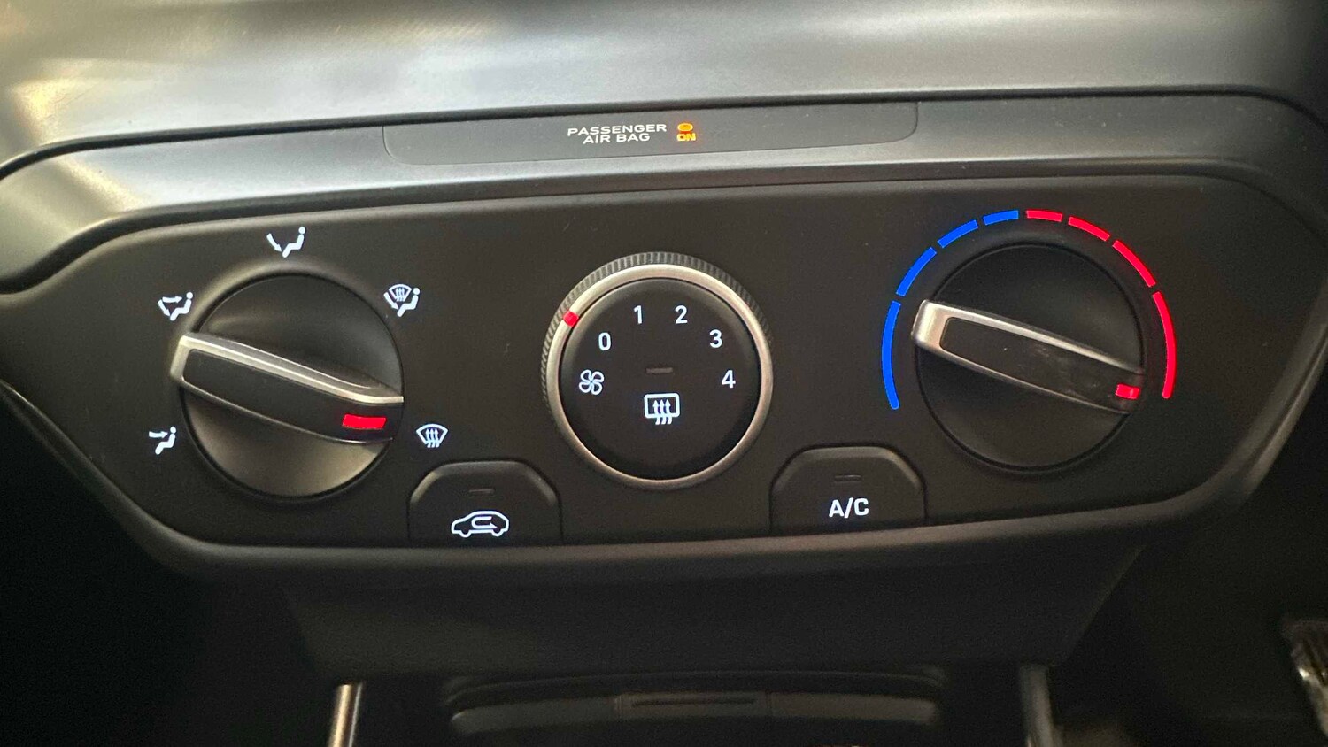 Used Hyundai i20 2024 for sale - 78173831: Photo 15