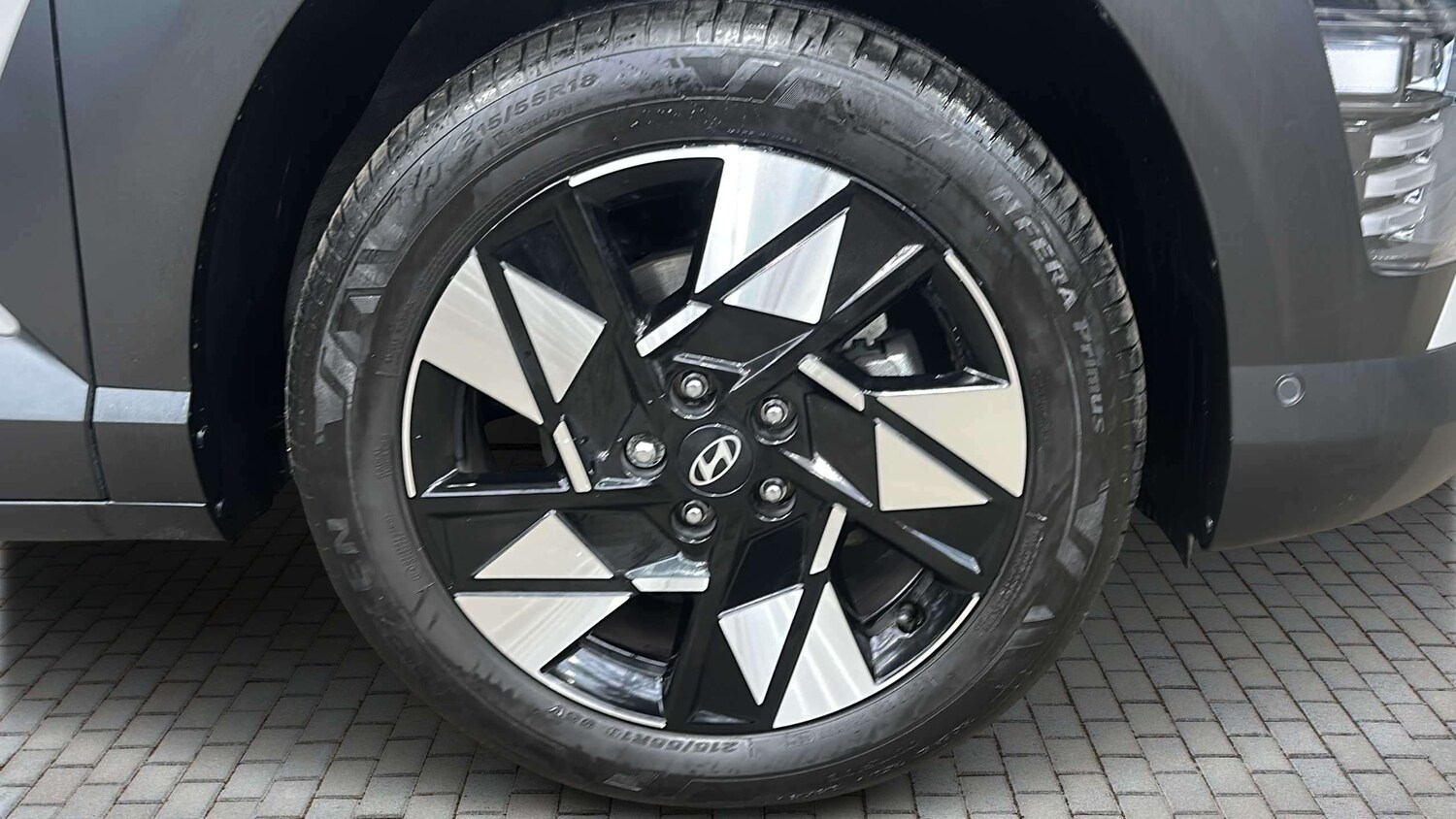 Used Hyundai KONA 2024 for sale - 78119148: Photo 6