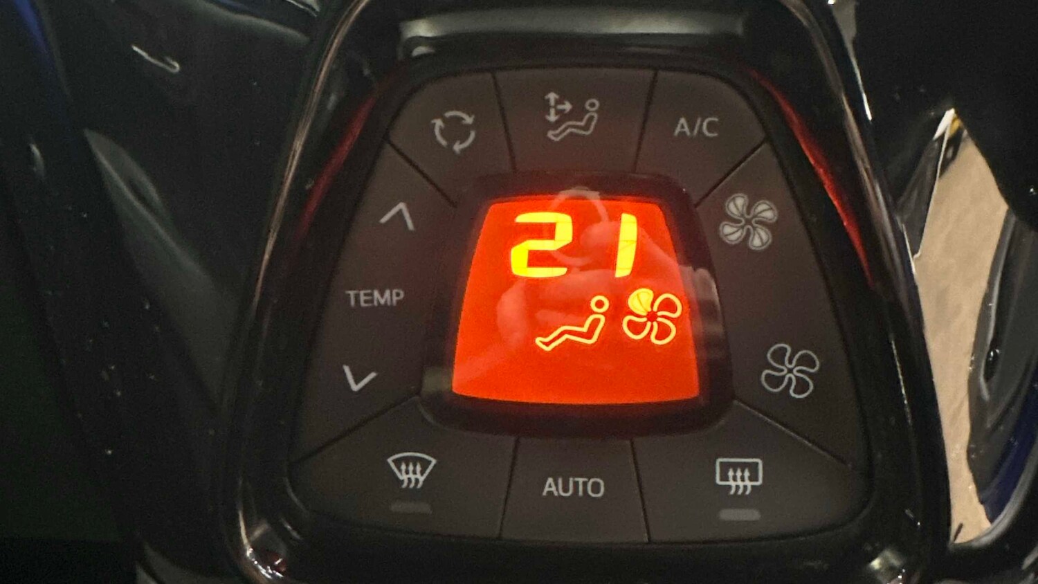 Used Toyota AYGO for sale - 77860153: Photo 16