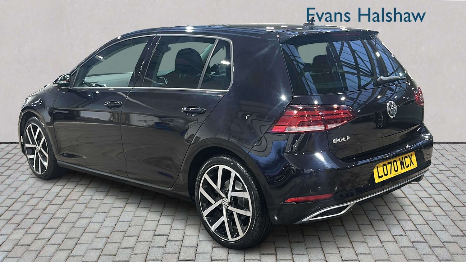 Used Volkswagen Golf for sale - 77861629: Photo 2
