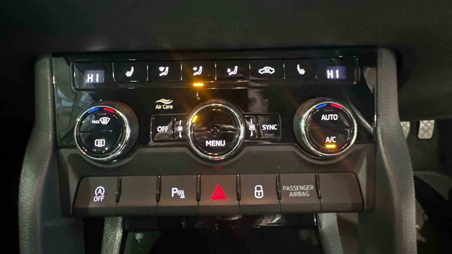 Used Skoda Karoq for sale - 77859387: Photo 15