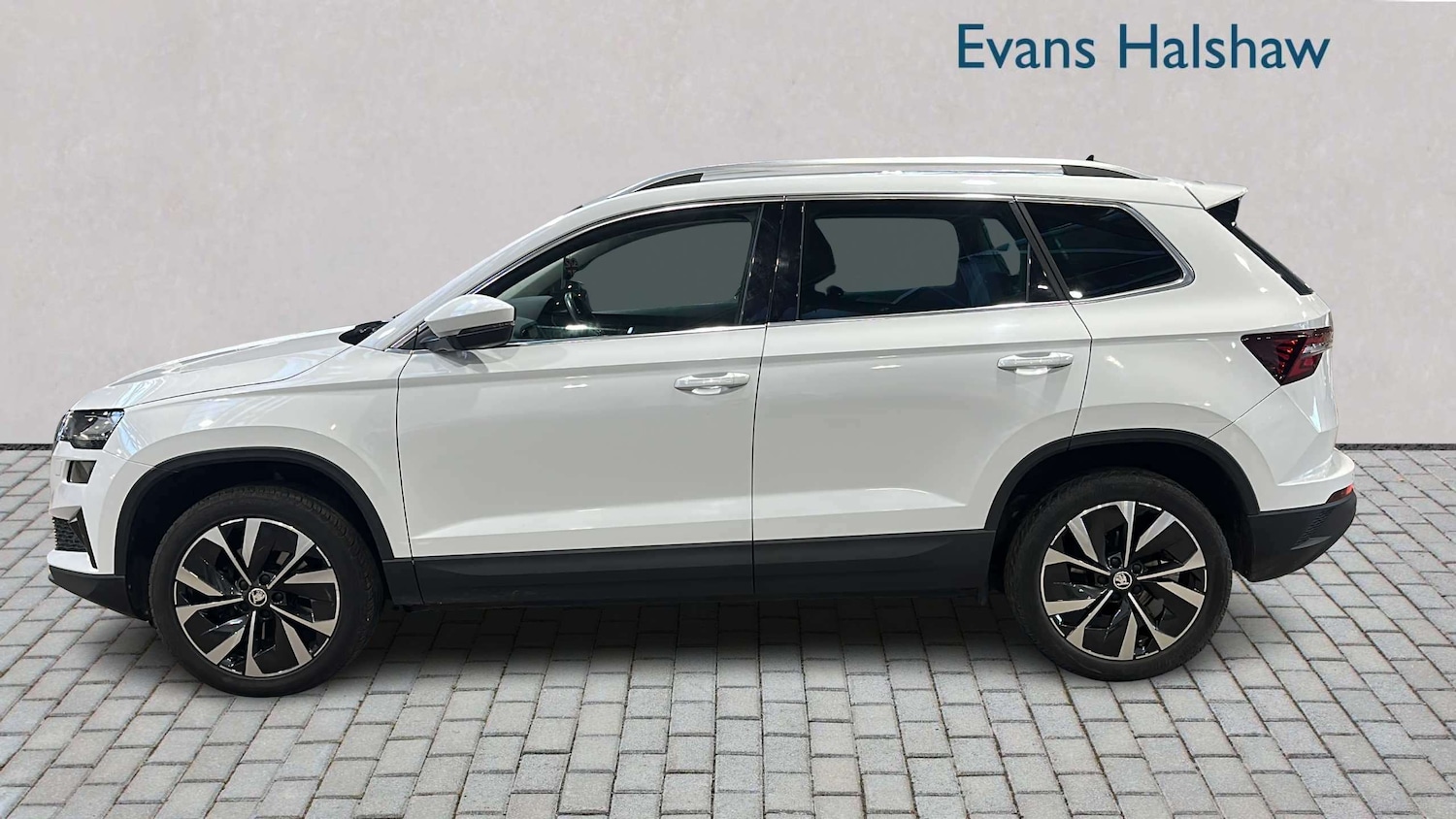 Used Skoda Karoq for sale - 77859387: Photo 3