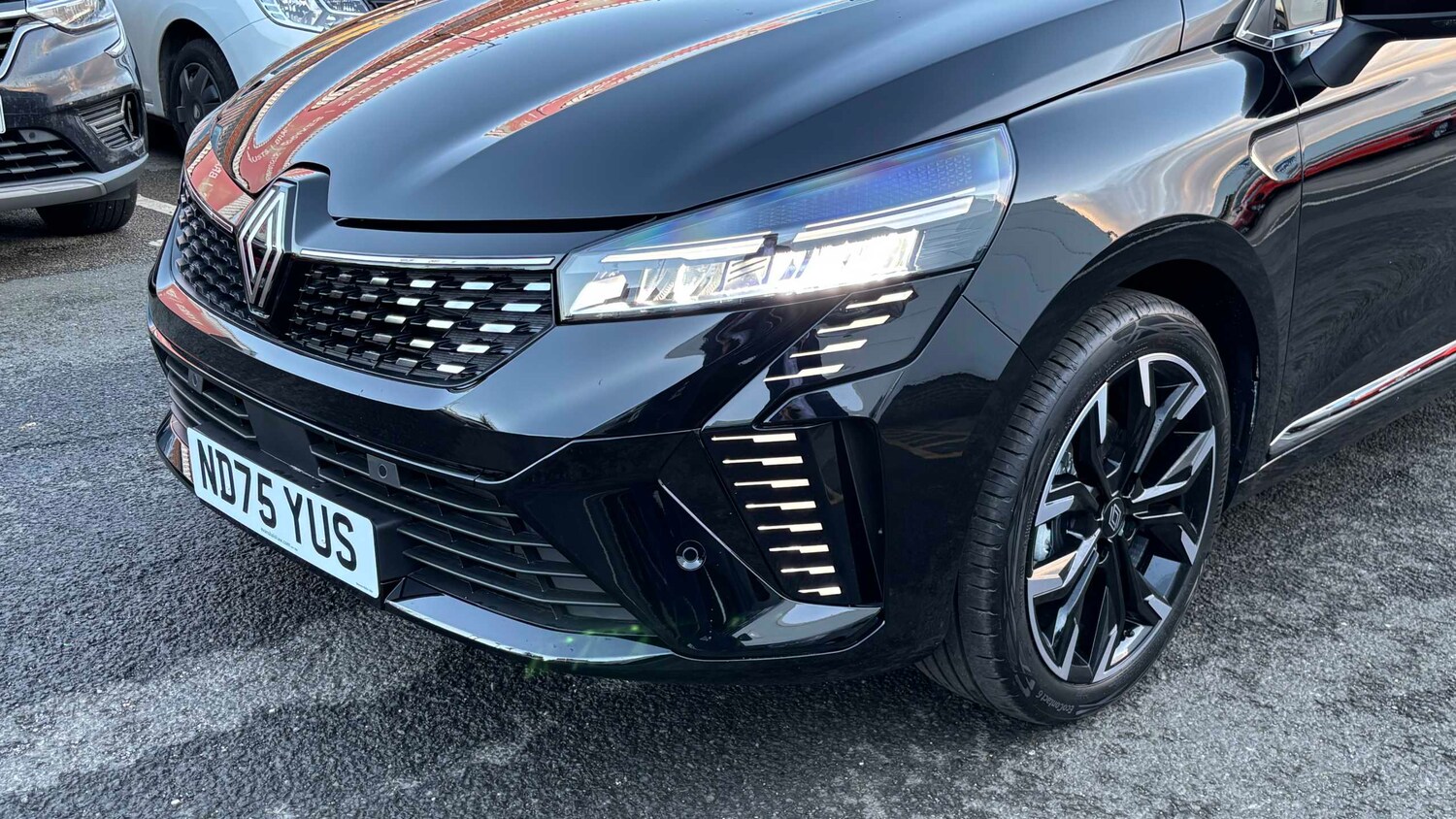 Used Renault Clio 2025 for sale - 77857920: Photo 14