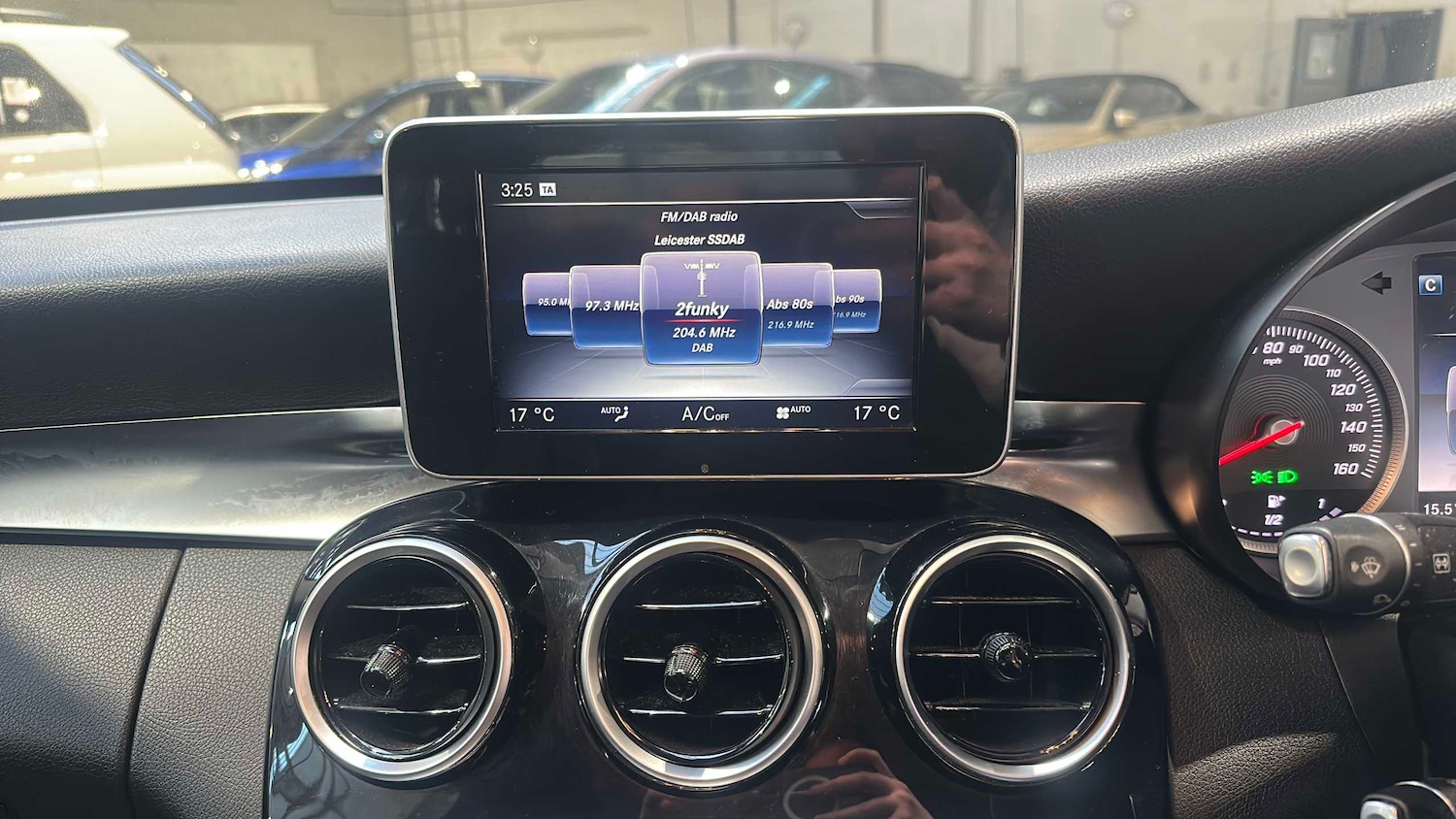 Used Mercedes-Benz C Class for sale - 77860362: Photo 10