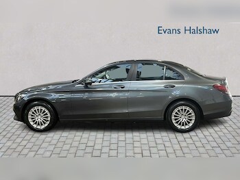 Used Mercedes-Benz C Class 2016 for sale - 77860362: Photo