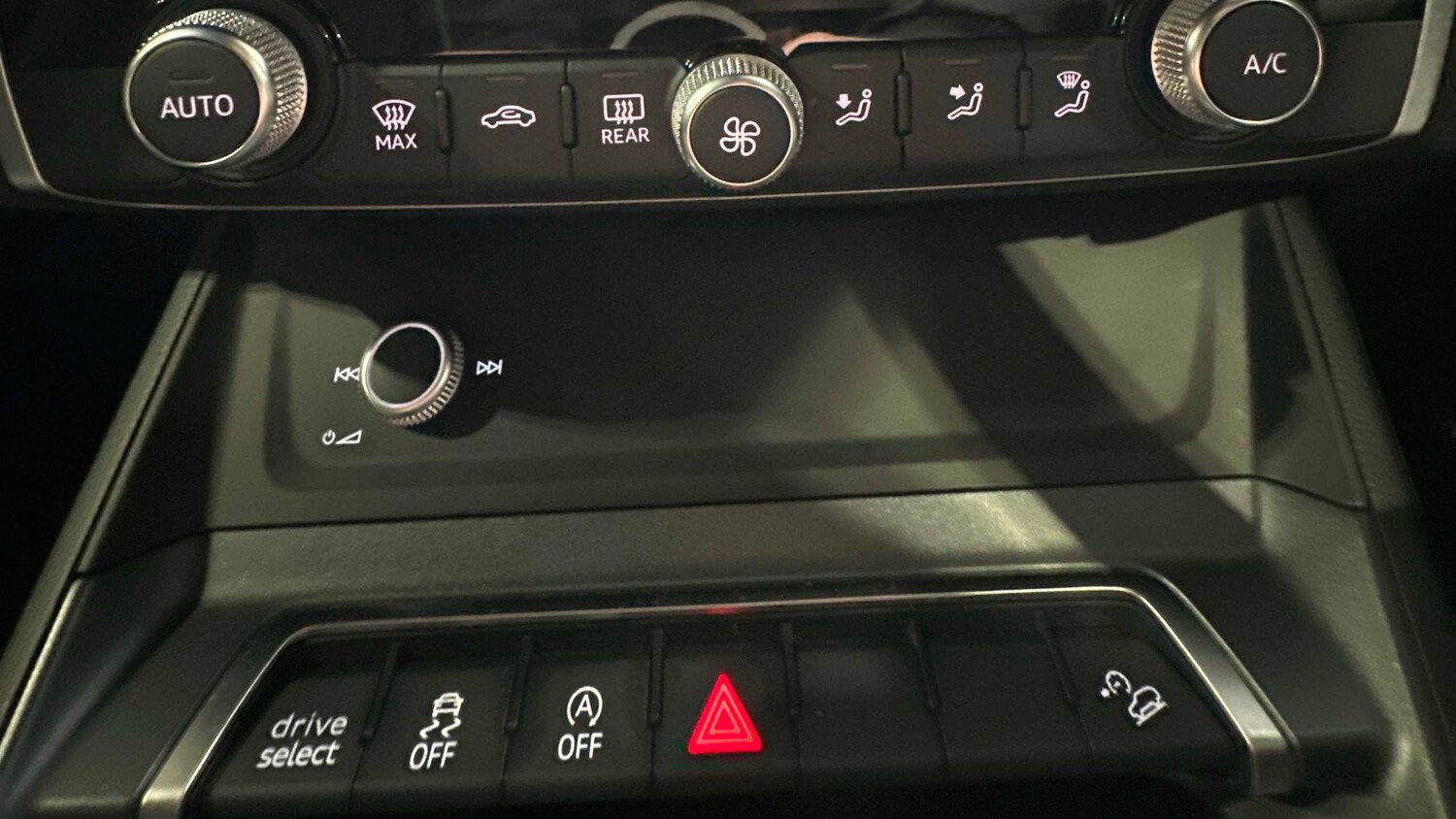 Used Audi Q3 for sale - 77861011: Photo 16