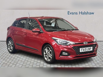 Used Hyundai i20 2019 for sale - 79523802: Photo