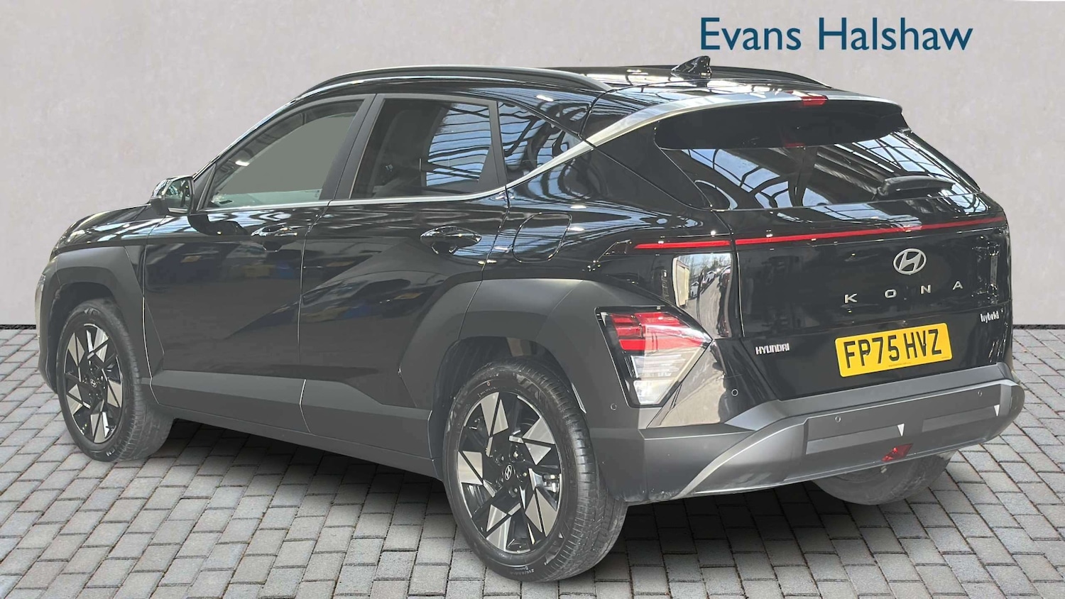 Used Hyundai KONA 2025 for sale - 78188142: Photo 2