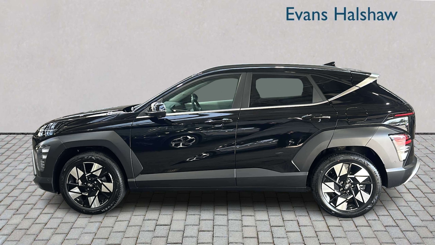 Used Hyundai KONA 2025 for sale - 78188142: Photo 3