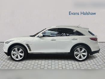 Used Infiniti QX70 2015 for sale - 79689695: Photo
