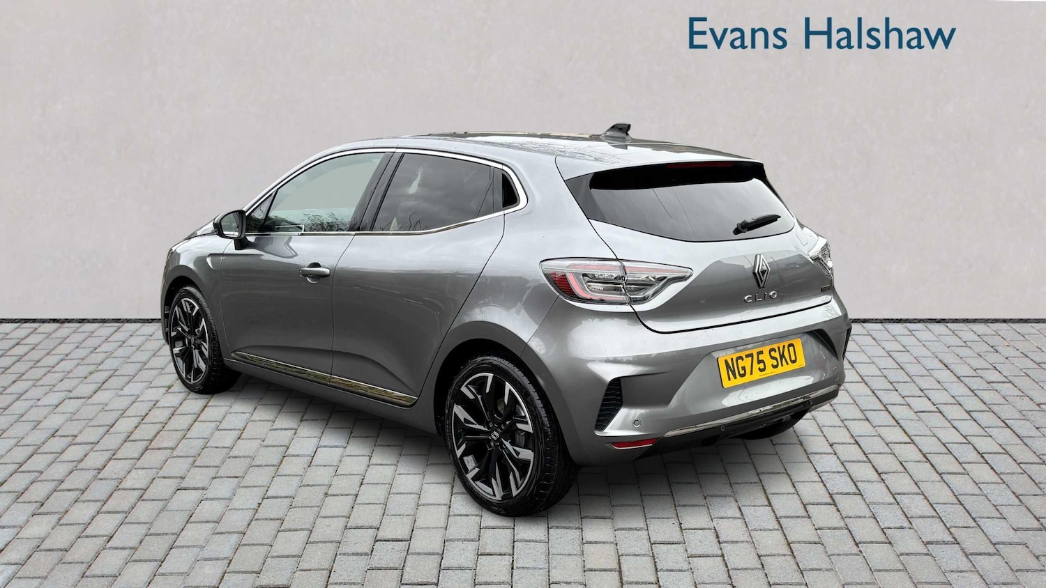 Used Renault Clio for sale - 77862210: Photo 5