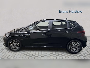 Used Hyundai i20 2025 for sale - 77856890: Photo