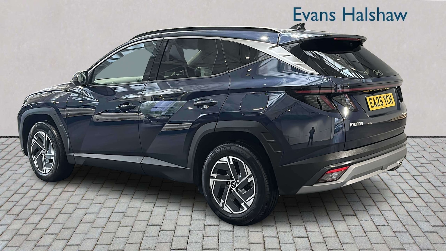 Used Hyundai TUCSON 2025 for sale - 77859152: Photo 2