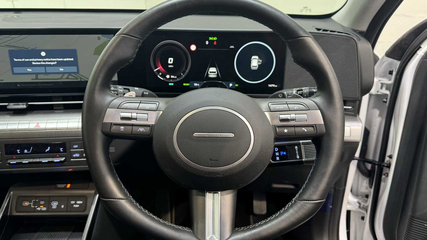 Used Hyundai KONA 2025 for sale - 77856960: Photo 12