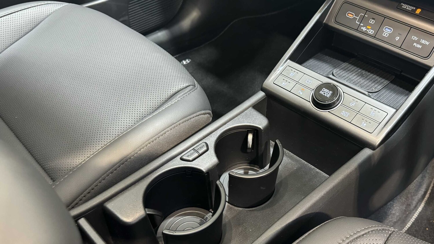 Used Hyundai KONA 2025 for sale - 77856960: Photo 18