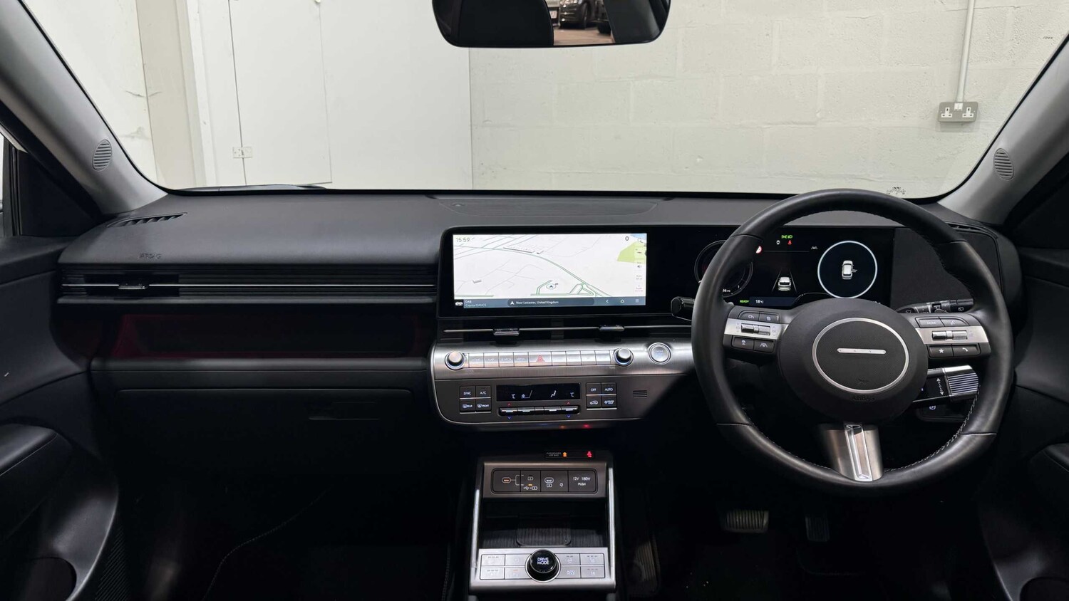 Used Hyundai KONA 2025 for sale - 77856960: Photo 32