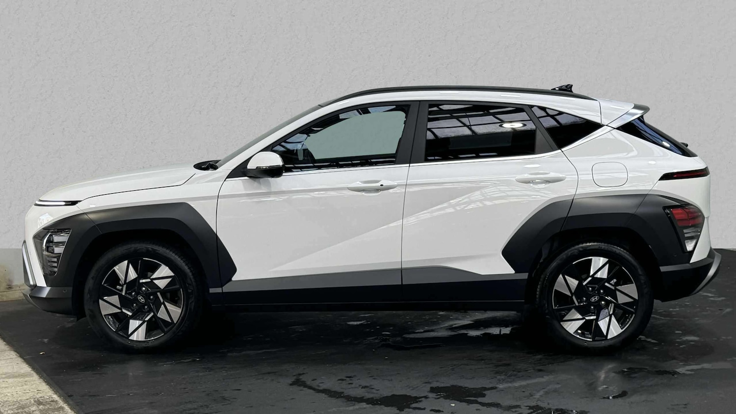 Used Hyundai KONA 2025 for sale - 77856960: Photo 5