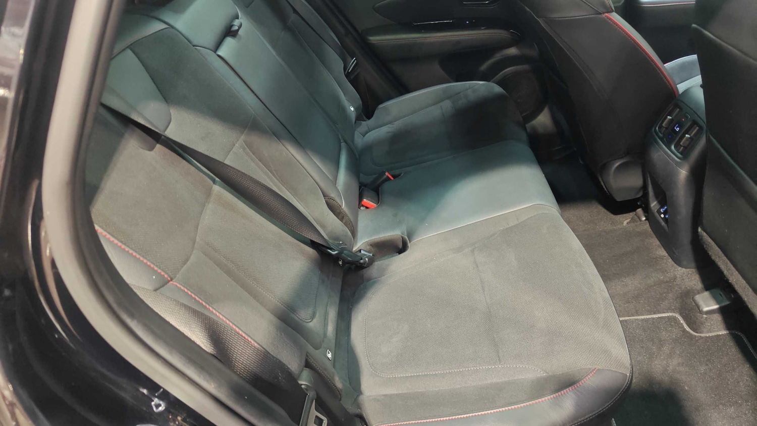 Used Hyundai TUCSON for sale - 77860598: Photo 11