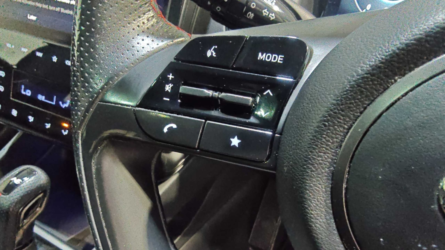 Used Hyundai TUCSON for sale - 77860598: Photo 19