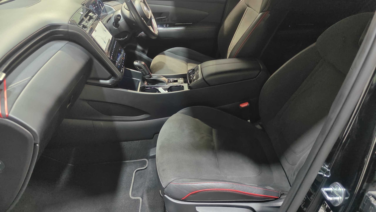 Used Hyundai TUCSON for sale - 77860598: Photo 34