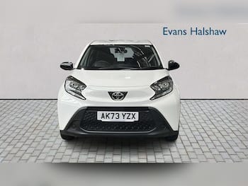 Used Toyota Aygo X 2023 for sale - 79702414: Photo