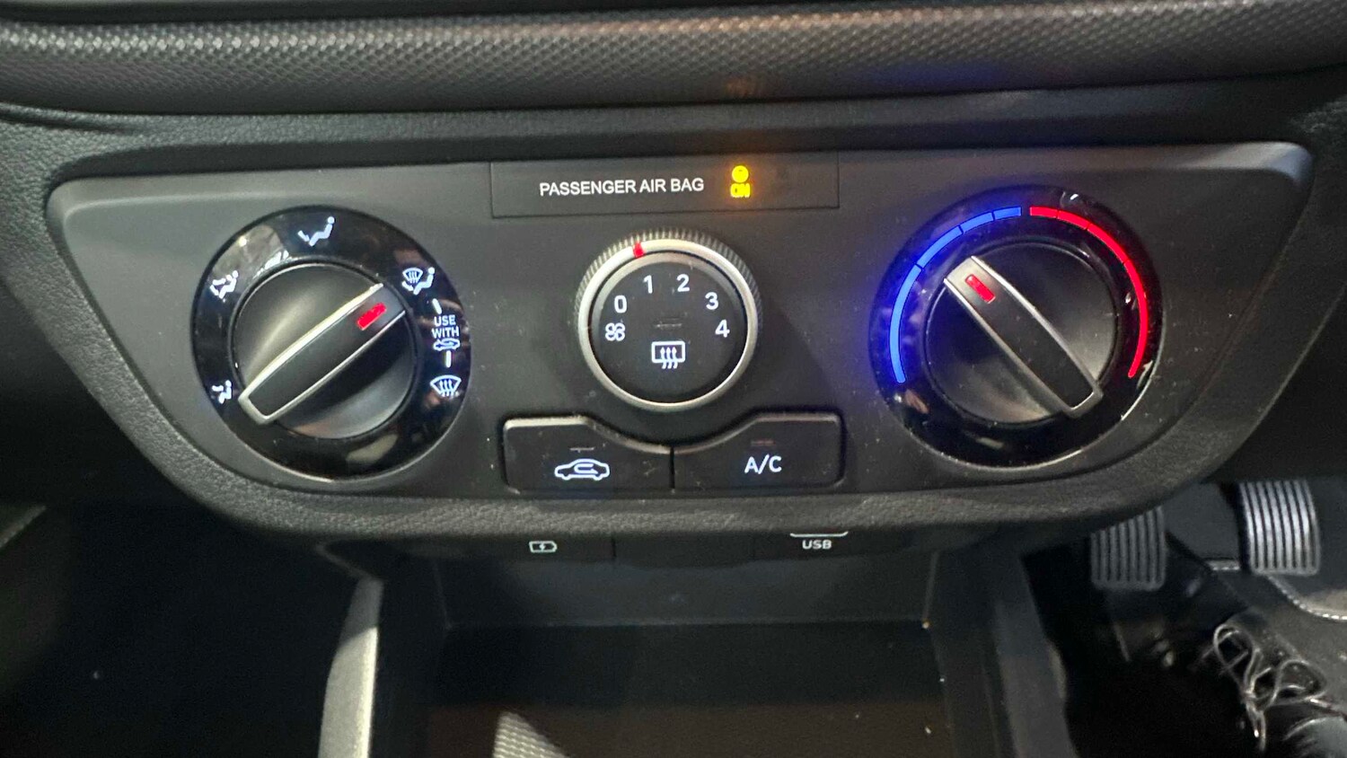 Used Hyundai i10 2025 for sale - 77960994: Photo 15