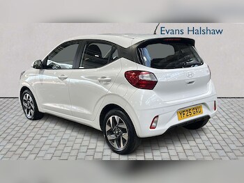 Used Hyundai i10 2025 for sale - 77960994: Photo
