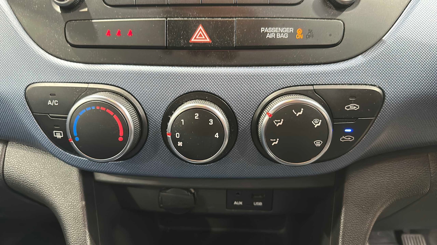 Used Hyundai i10 for sale - 77862278: Photo 11