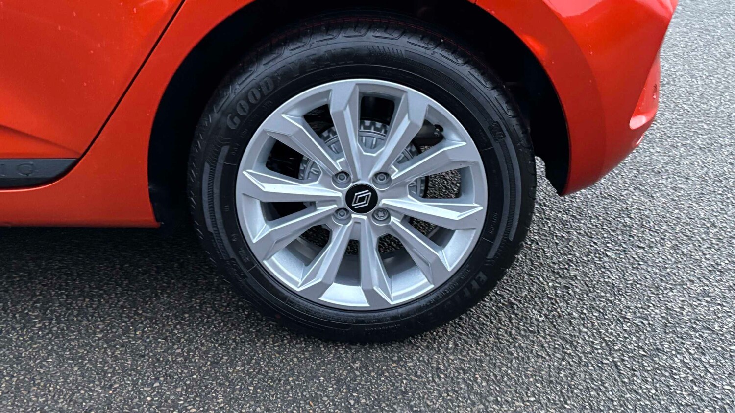 Used Renault Clio 2025 for sale - 77856619: Photo 17