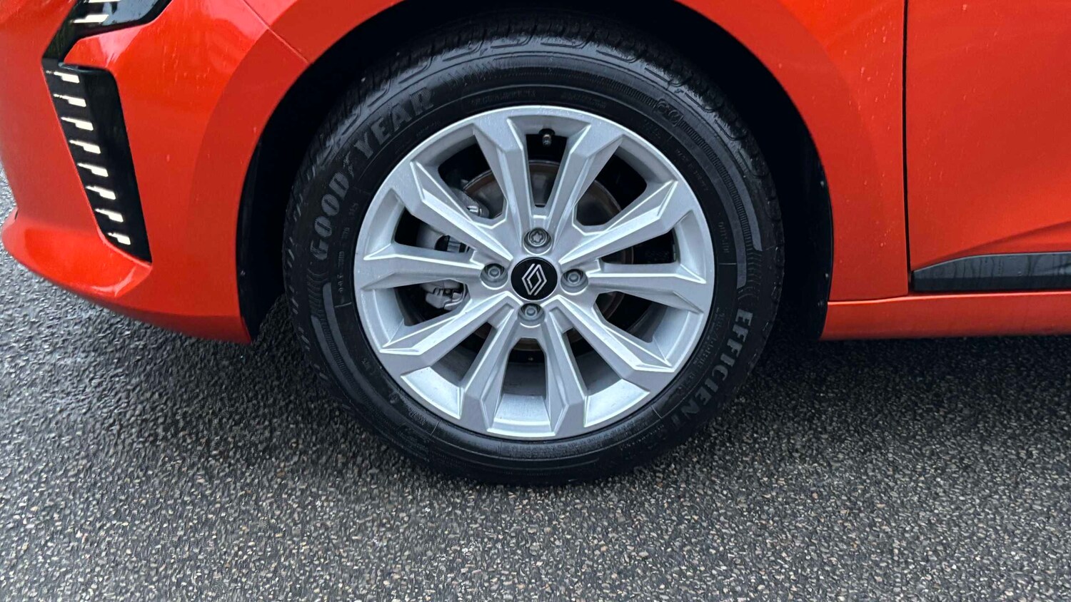 Used Renault Clio 2025 for sale - 77856619: Photo 18