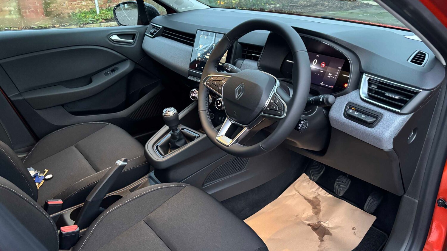 Used Renault Clio 2025 for sale - 77856619: Photo 25