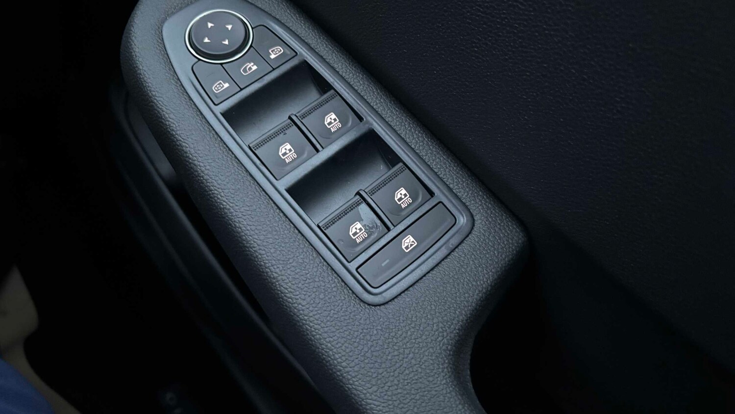 Used Renault Clio 2025 for sale - 77856619: Photo 30