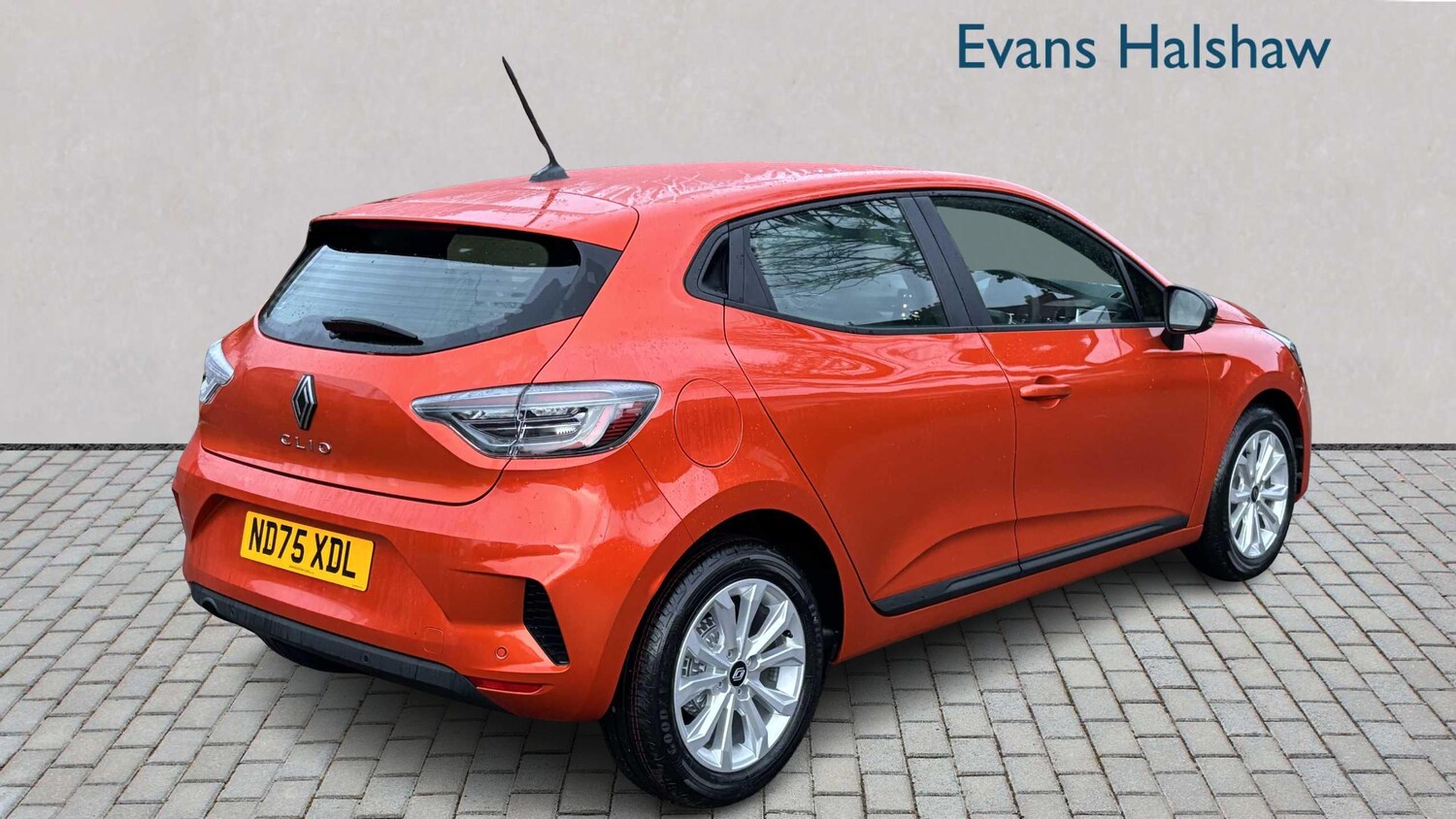 Used Renault Clio 2025 for sale - 77856619: Photo 7