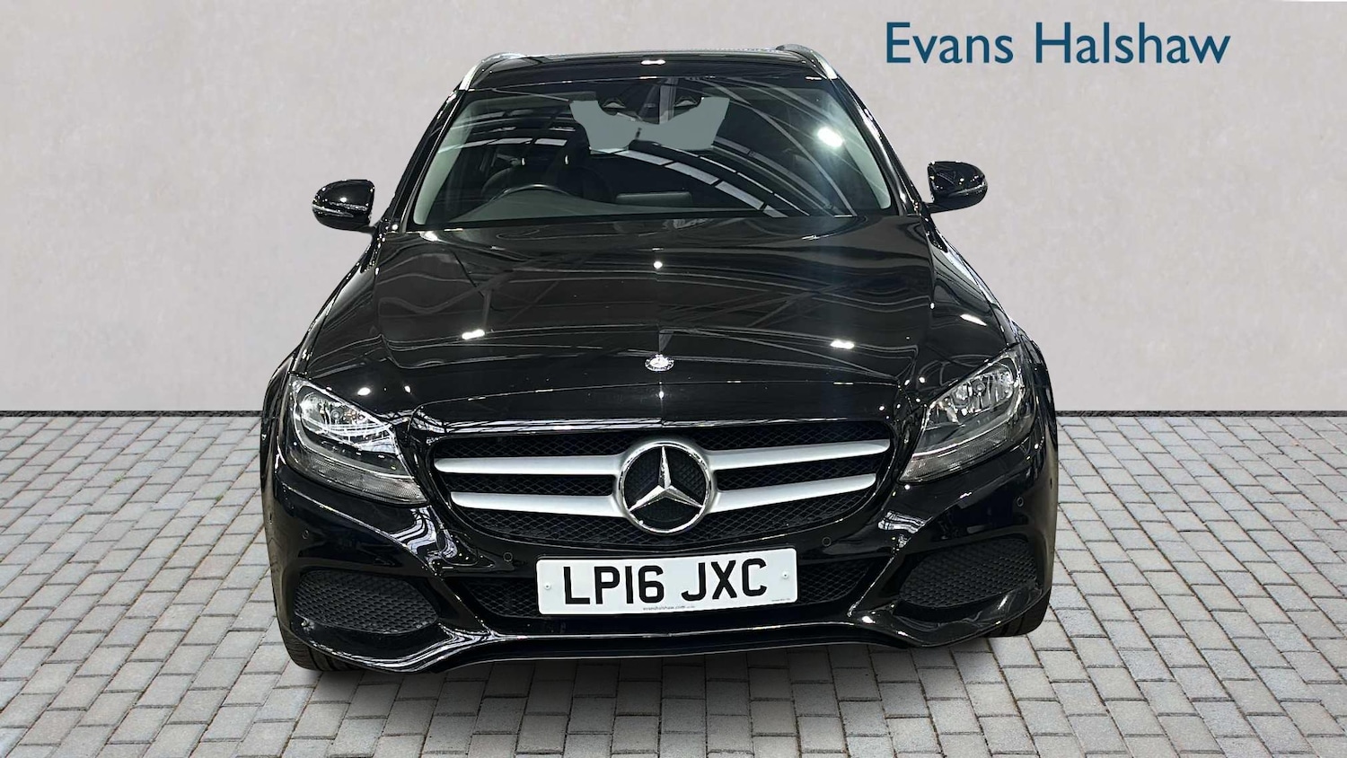 Used Mercedes-Benz C Class 2016 for sale - 77859695: Photo 4