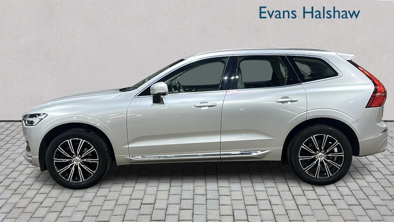 Used Volvo XC60 for sale - 77862660: Photo 3