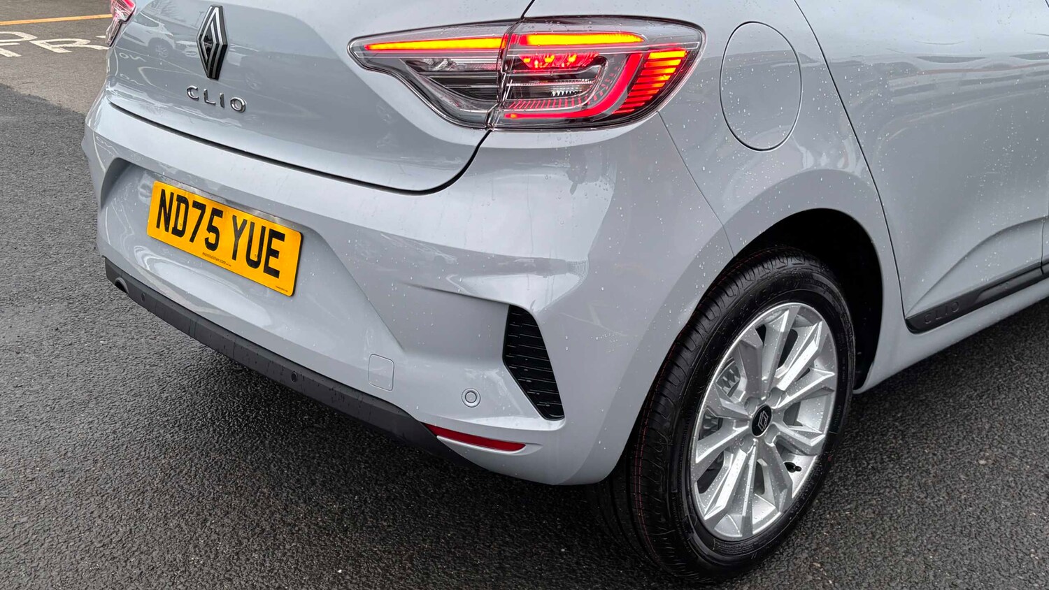 Used Renault Clio 2025 for sale - 77860806: Photo 14